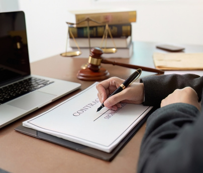 Asesoría en derecho registral, notarial y civil (1)
